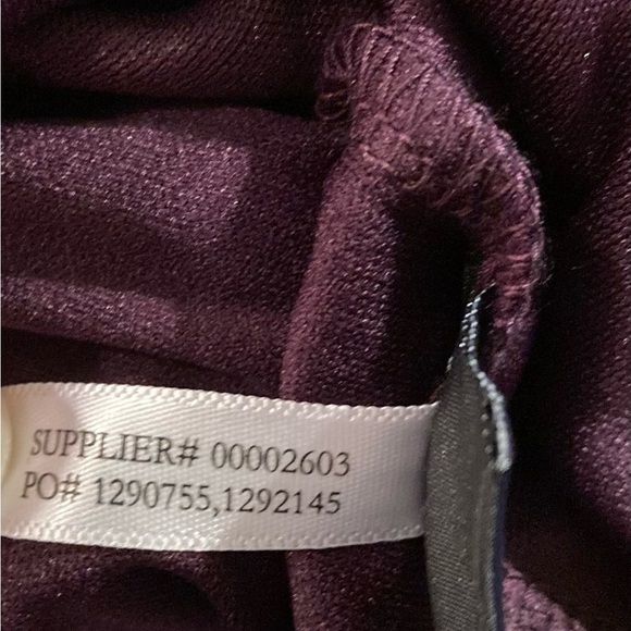 J Crew Womens Mini Skirt Cutout Detail Plum Color size 4 Elastic Waistband - Picture 5 of 9